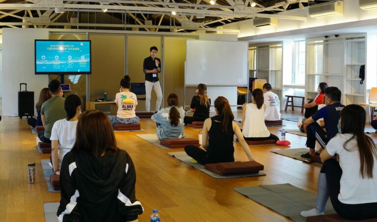 Mindfulocean_karsonwong_mindfulness_meditation_group